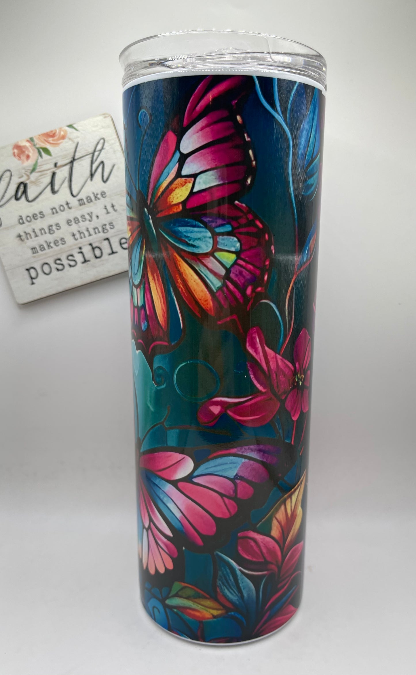 20oz Tall Skinny Butterflies