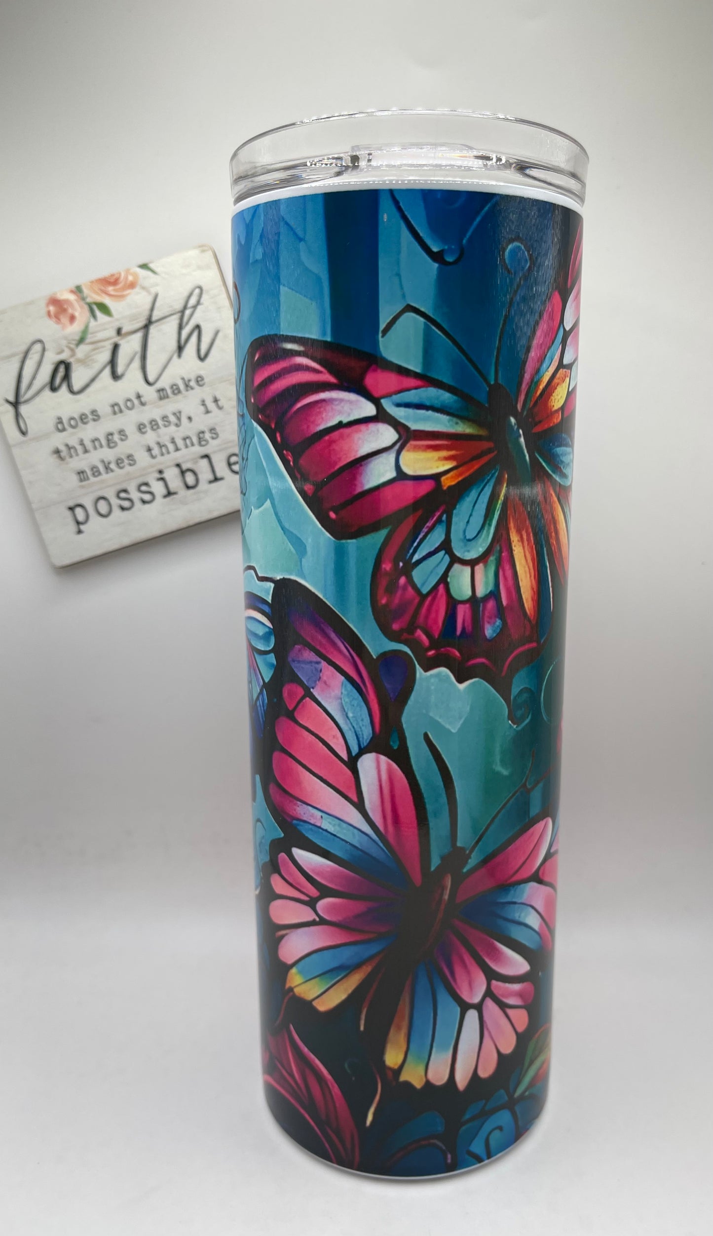 20oz Tall Skinny Butterflies